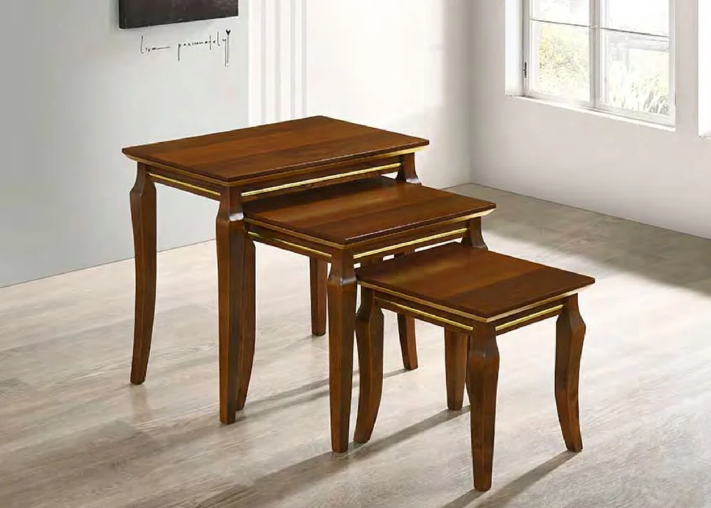 SUSU GOLD NEST OF STOOLS