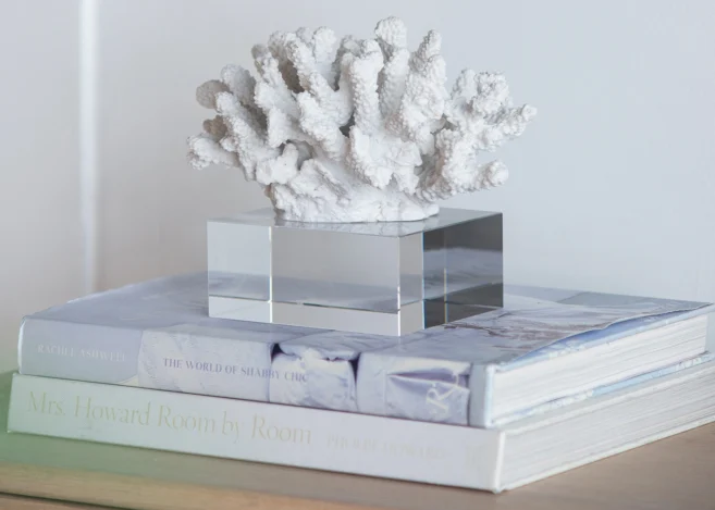 INNA FAUX RISING CORAL  WITH GLASS BASE (70303)