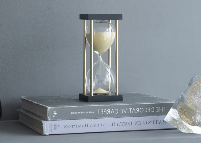 HOURGLASS IN STAND (APPROX.15 MIN) (75731-TAN)