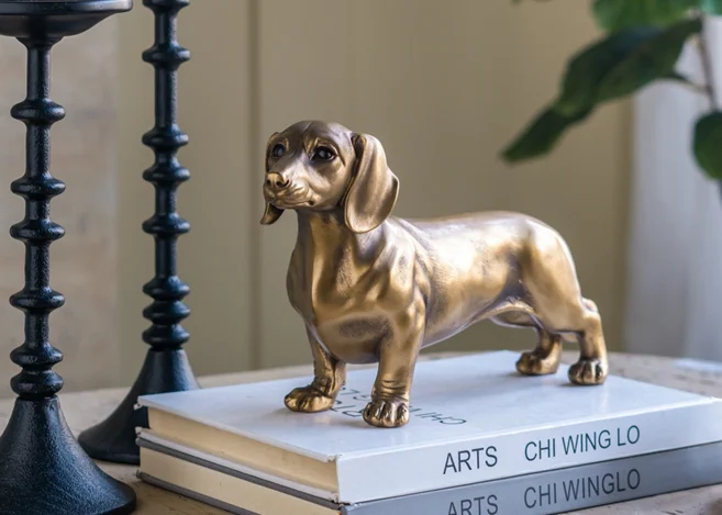 LABRADOR DOG FIGURINE (C5466)