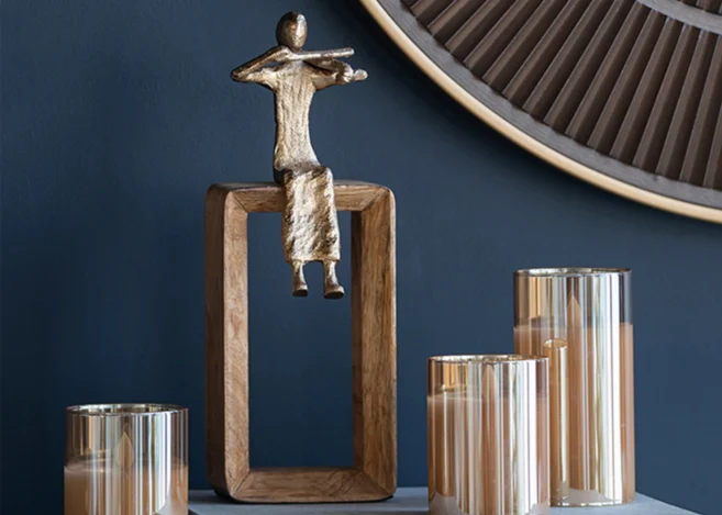 MUSICIAN FIGURE (77758)