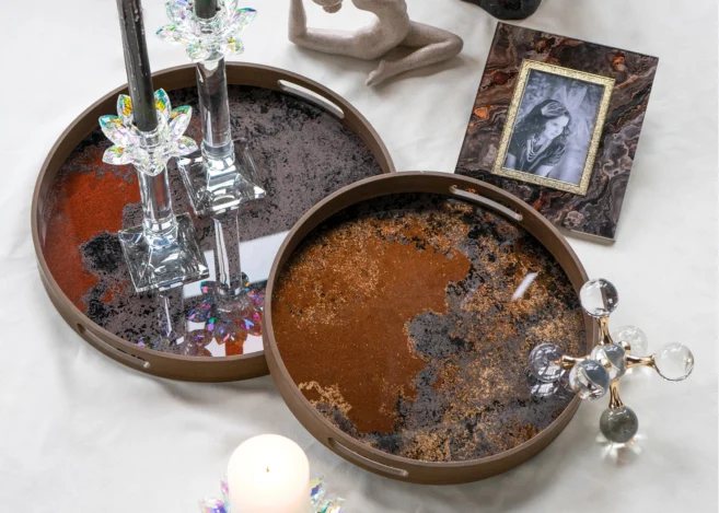 S/2 ROUND DECORATIVE TRAY L:D15.5X1.5" S:D13.5X1.5" (B8649)