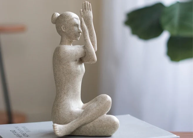 YOGA LADY FIGURINE (B5503)
