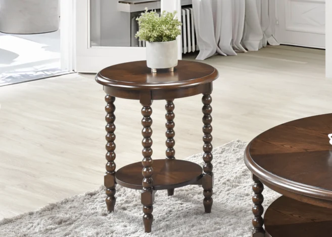 PHILIPPE END TABLE
