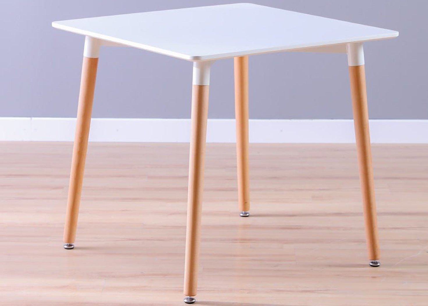 BISTRO TABLE (B-04)