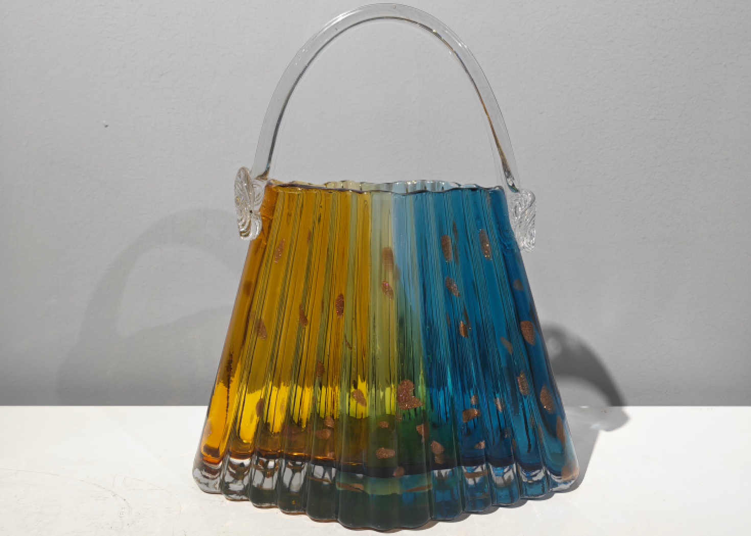 GLASS VASE (HL241428B)