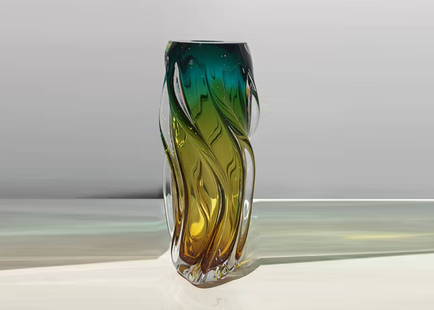 GLASS VASE (HY389)