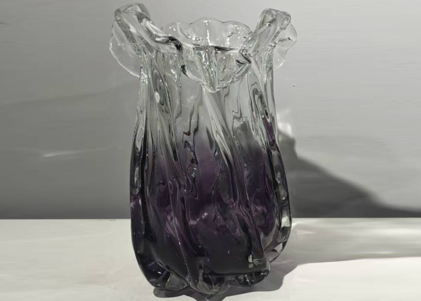 GLASS VASE (K/698)