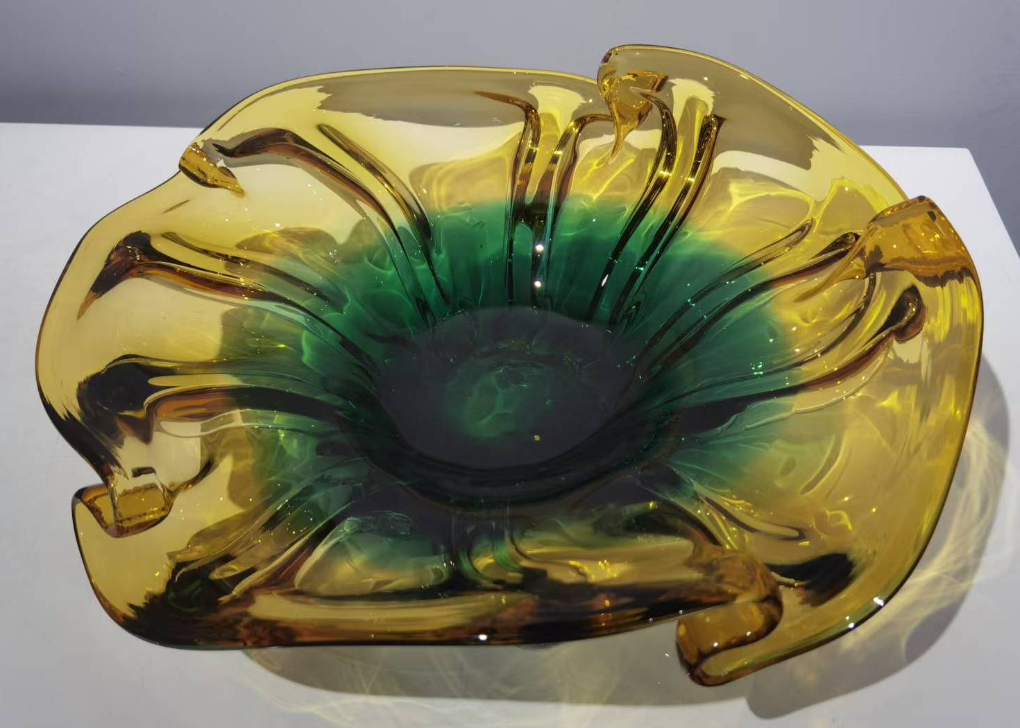 GLASS VASE (K/839)