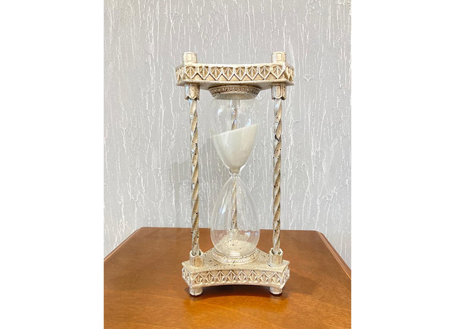 Hour Glass Decor Item (DG JL320L)