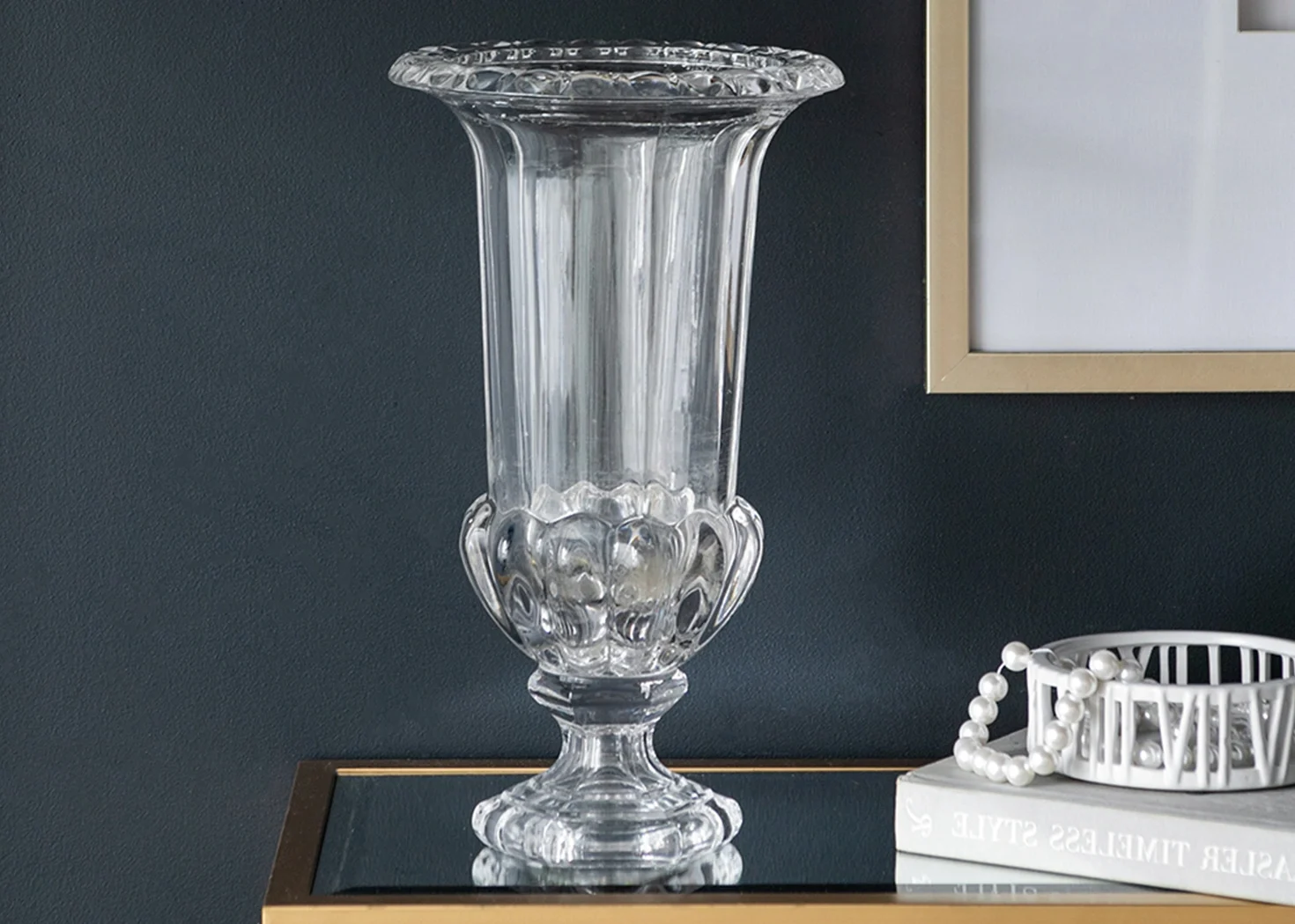 LIVIE URN VASE (76655)