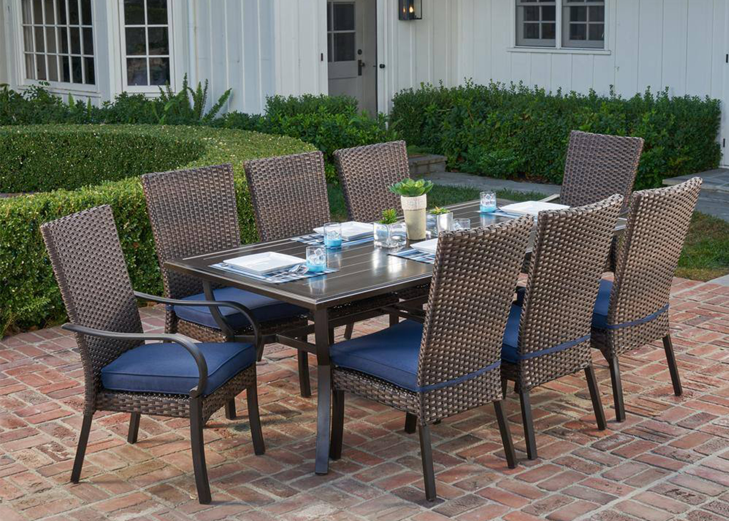 8 SEATER ROYAL ALU OUTDOOR DINING SET