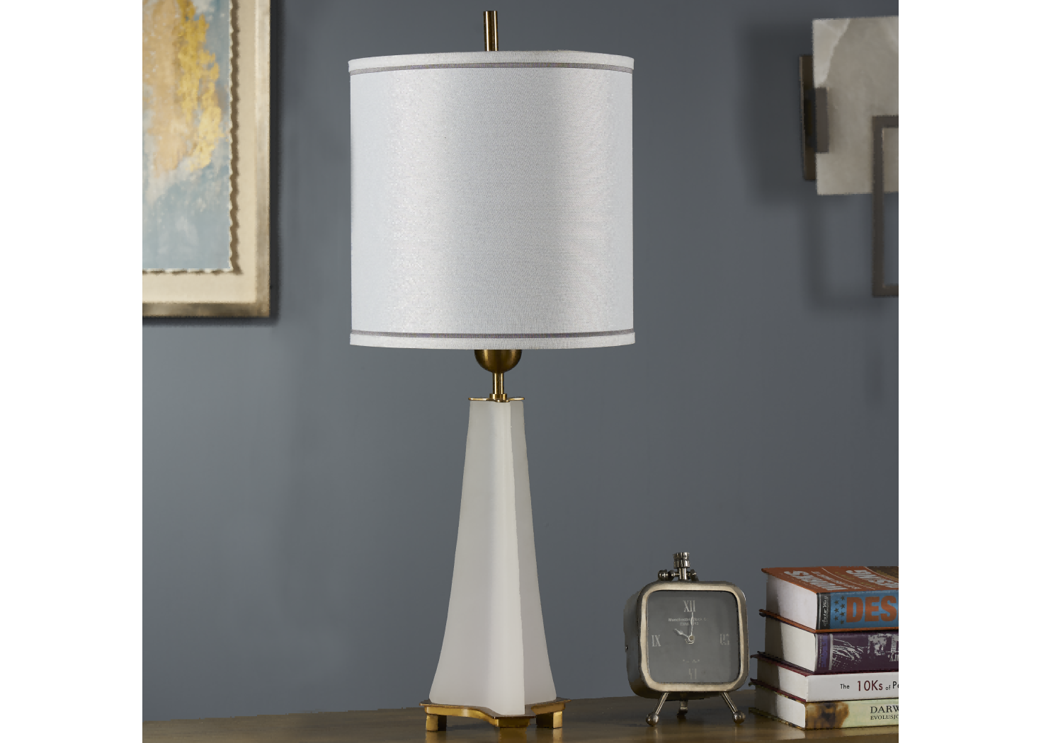 TRIBECA TABLE LAMP (CVAVP948)