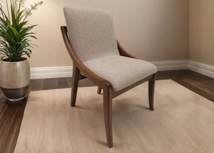 NODI DINING CHAIR