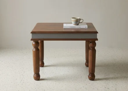 HELENA END TABLE